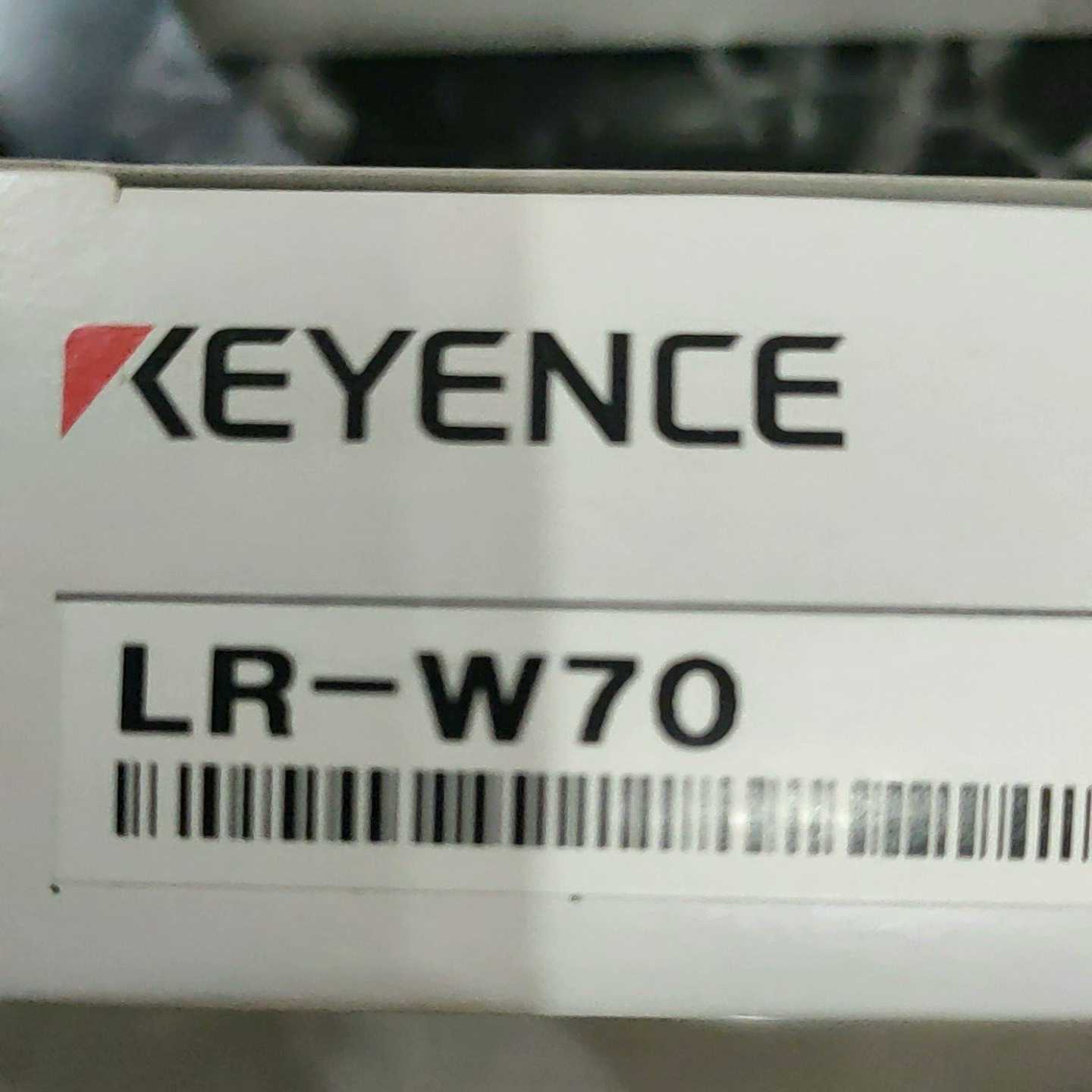 询价基恩士LR-W70激光传感器，实物图片，包装