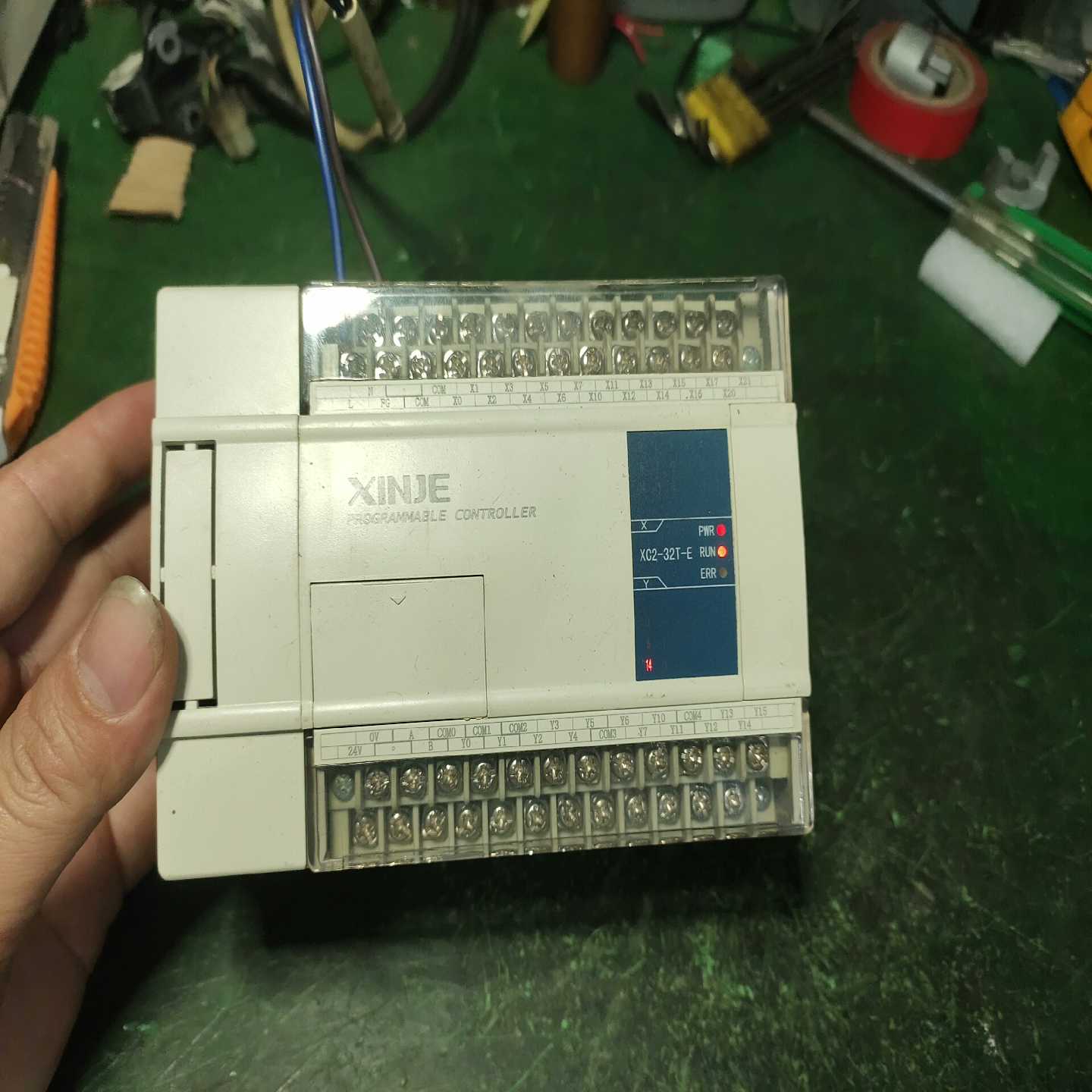 信捷PLCXC2-32T-E，正常，成色如图，实物拍询价