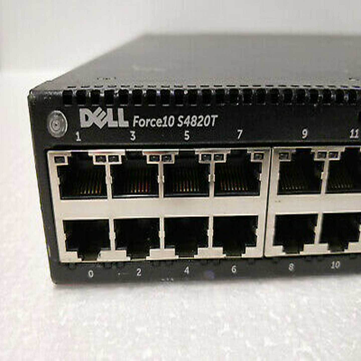 议价全万兆电口4820交换机48口万兆4口4适用