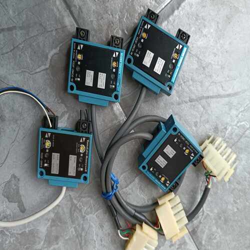 询价~MICRO  SWITCH光纤信号发大器FE5F-2MC6-