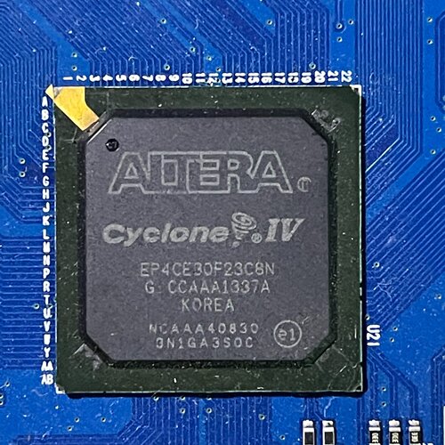 【询价】IC板4张，型号 ep4ce30f23c8n 一起4颗