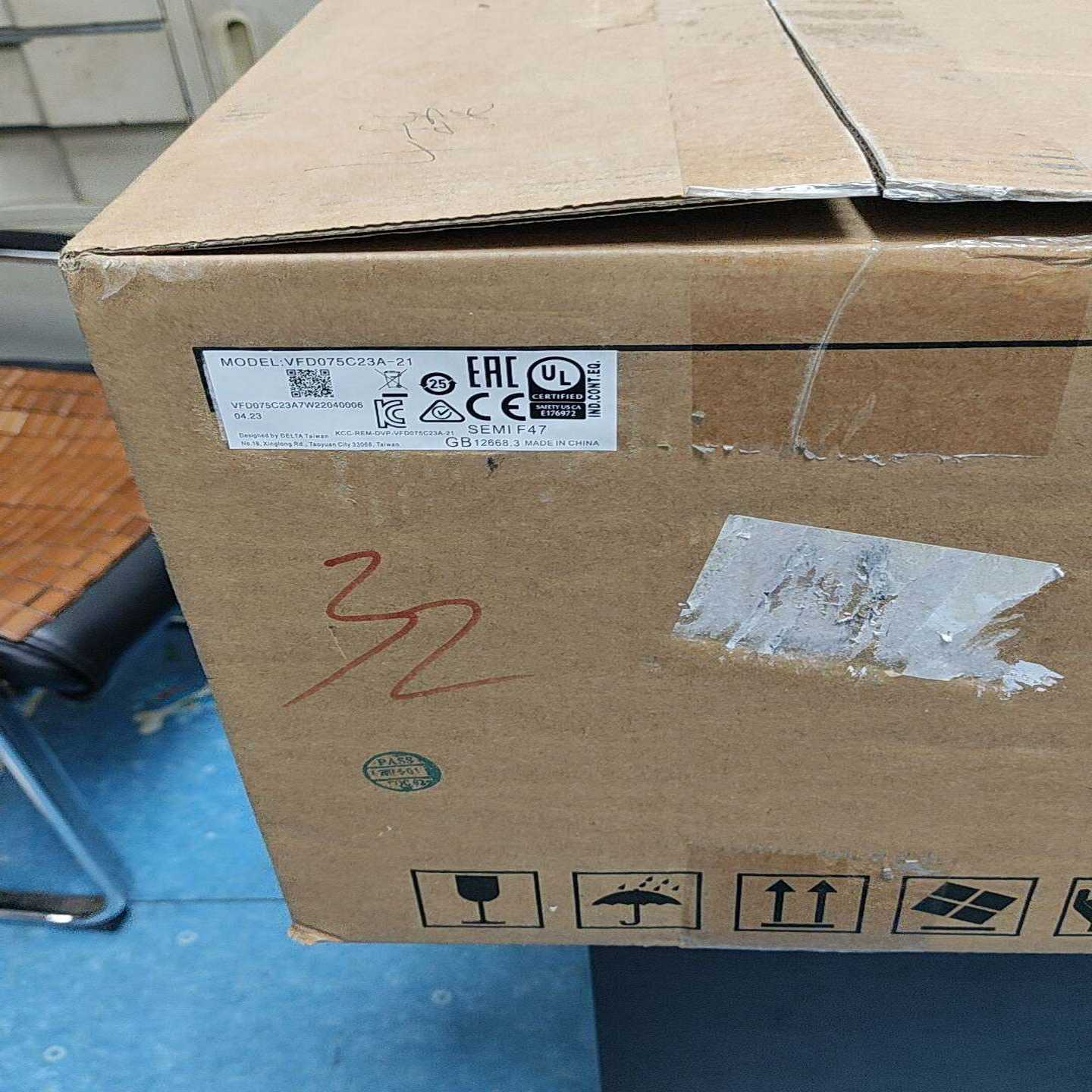 全新台达变频器VFD075C23A-21-议价