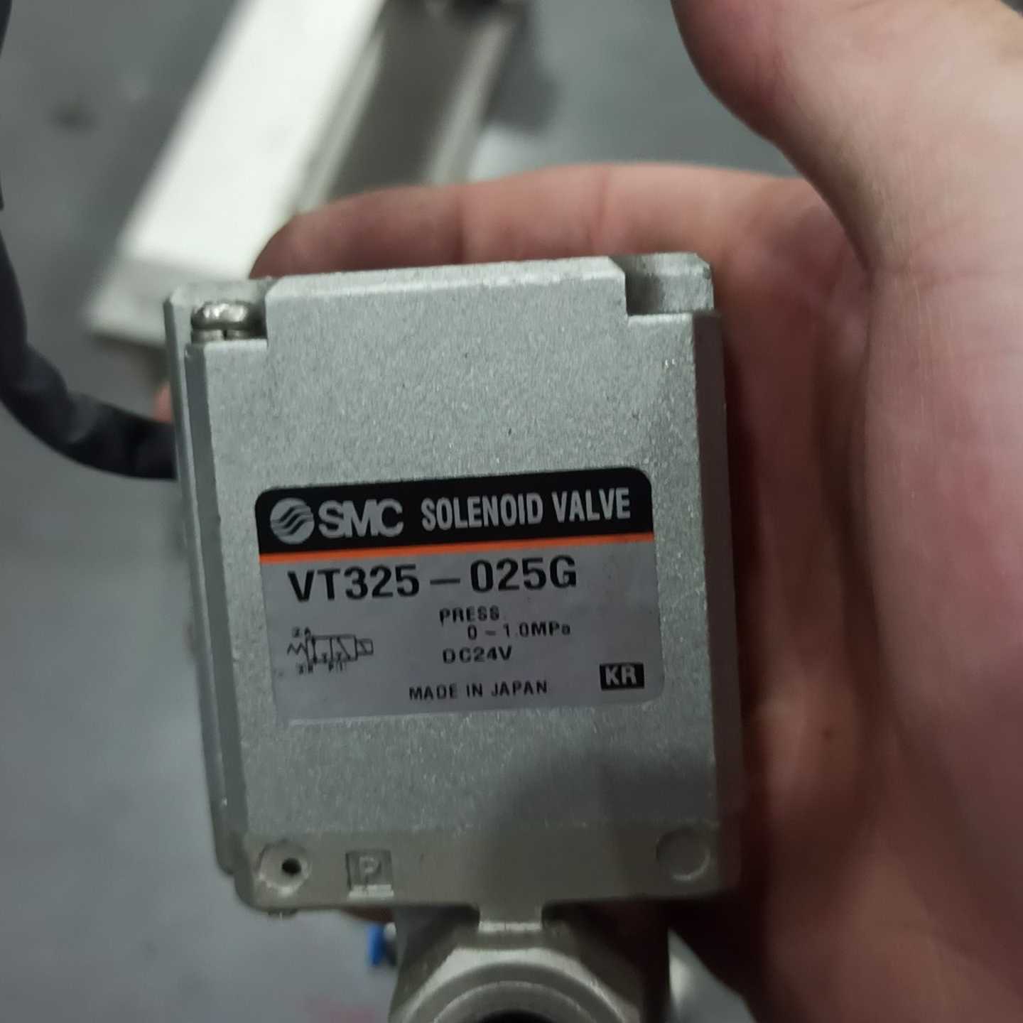 SMC电磁阀VT325-025G二手拆机包好--议价商品