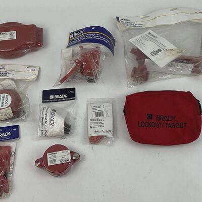 BRADY LOCK OUT TAG OUT KIT  PICTURES SHOW INCLUDED ITEMS. SE