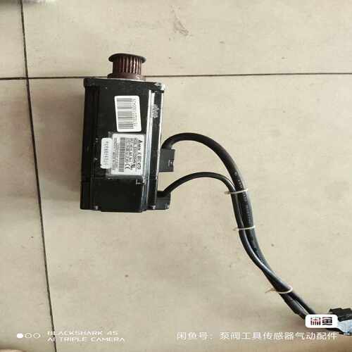 台达400瓦电机ECMA-C20604RS共4台，其中3台如询价