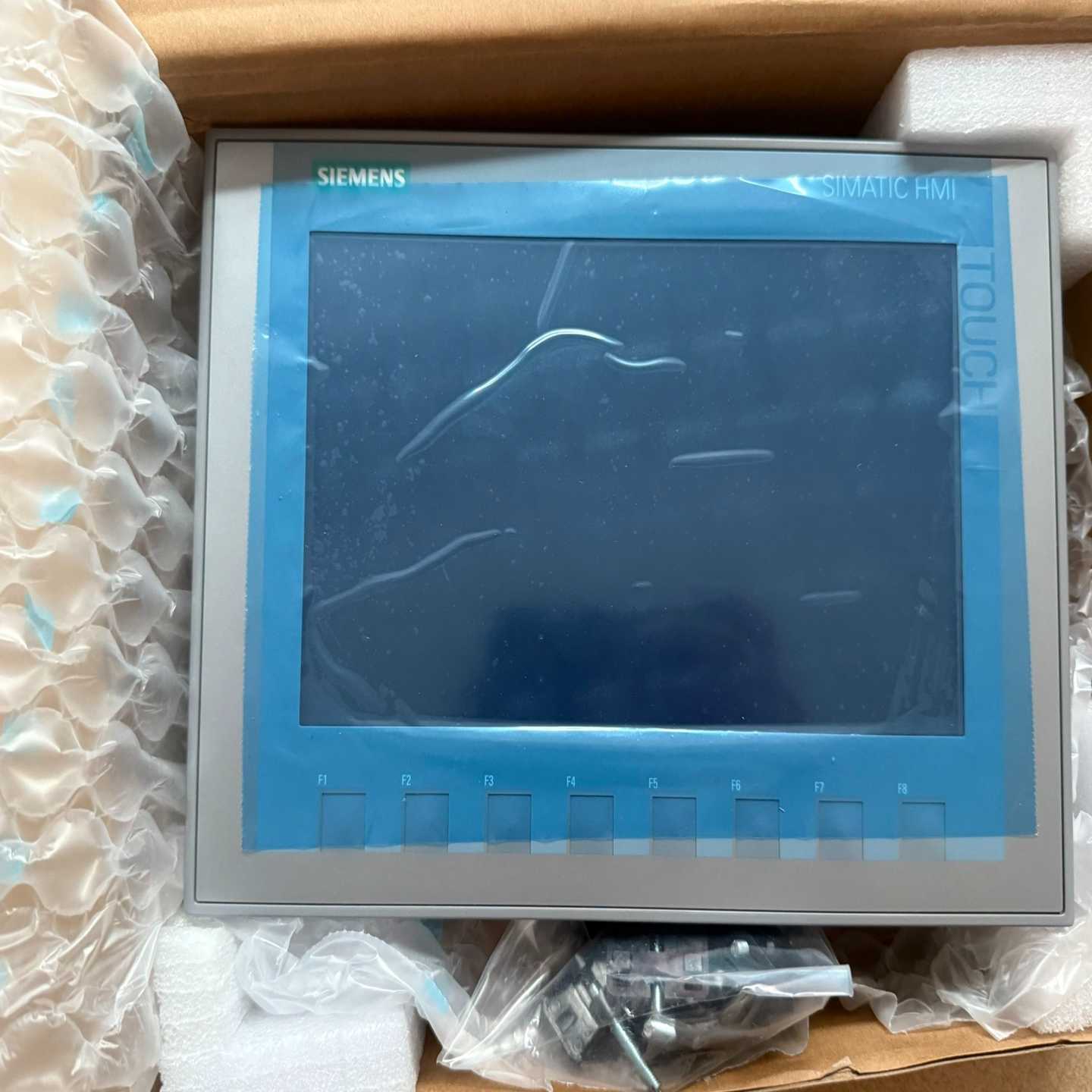 PLC触摸屏6AV2123-2JB03-0AX0,实询价