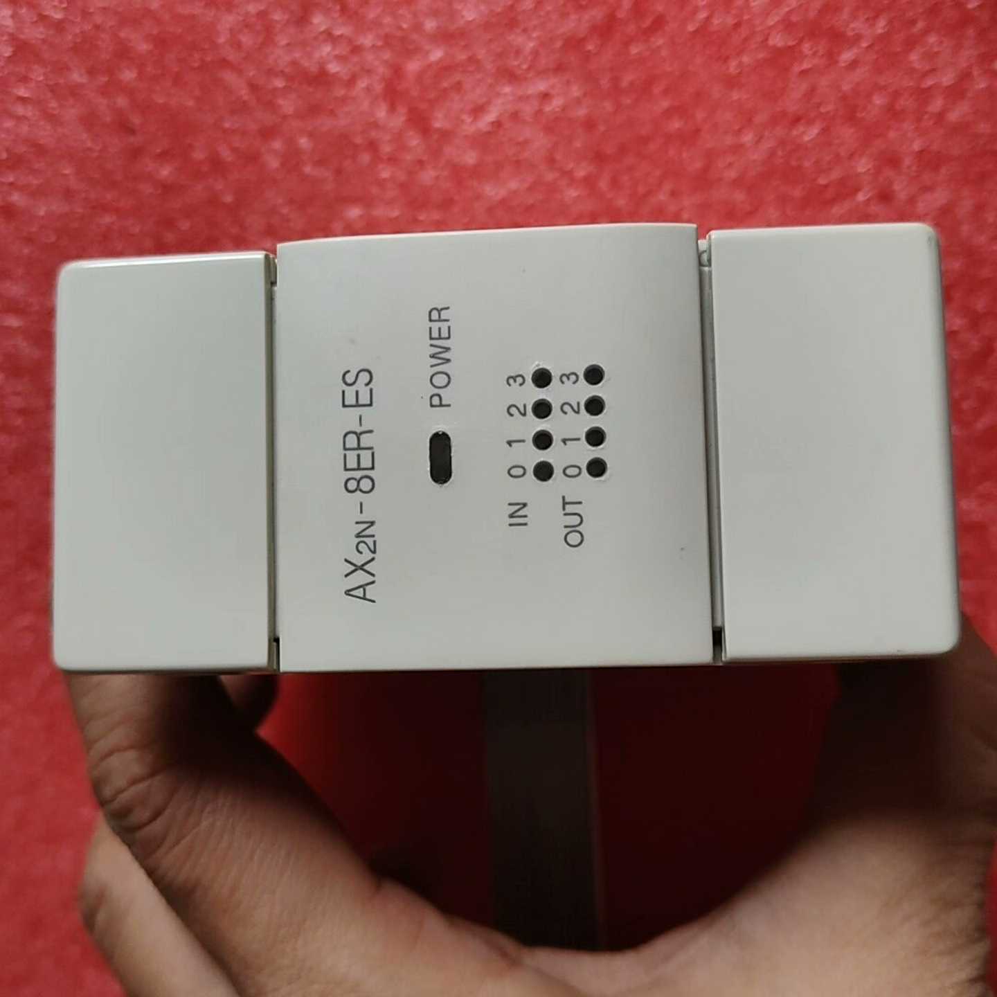 士林可程式控制器AX2N-8ER-ES9成新询价