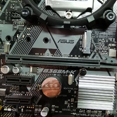 i5-9400F加华硕B365主板。。。成色很新。用了议价