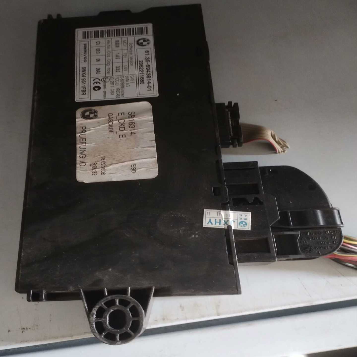 宝马3系320i，脚步空间模块E9X原装，功能正常，适配宝马--议价商