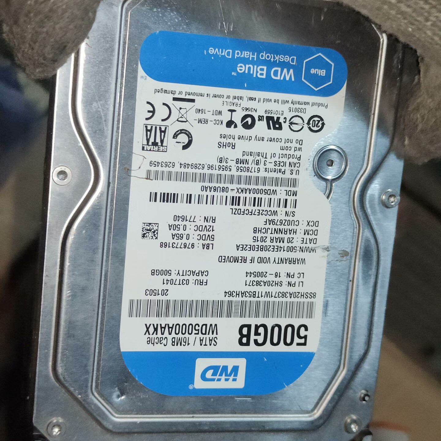 西数500G机械硬盘，型号WD5000AAKX，SATA接口--议价商品