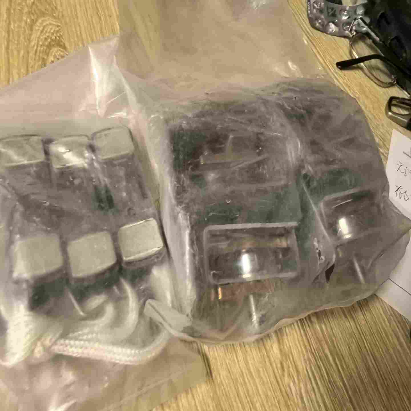 施耐德接触器触头LA5F630803.适合用于 LC1D62【白零商行】