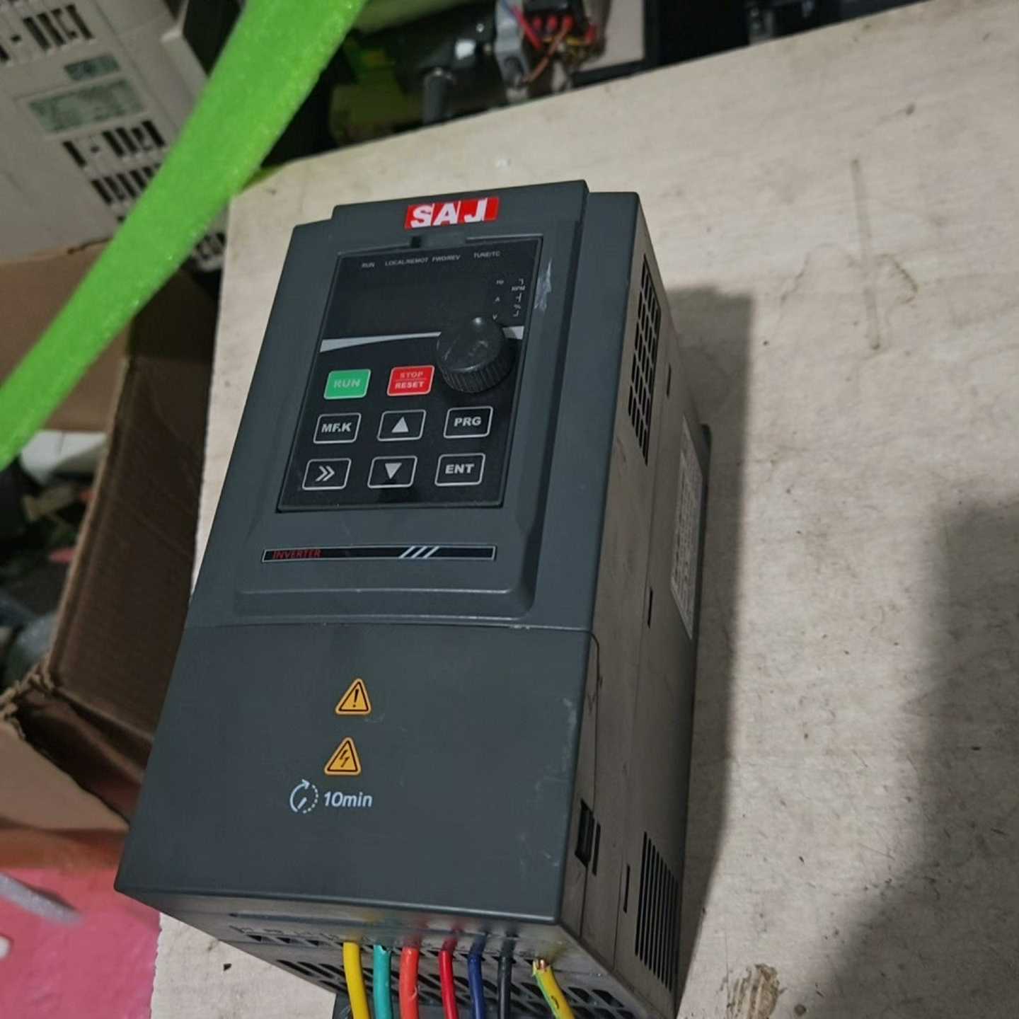 【请询价】VM1000B-4T004GB5R5PB 三晶380V4K