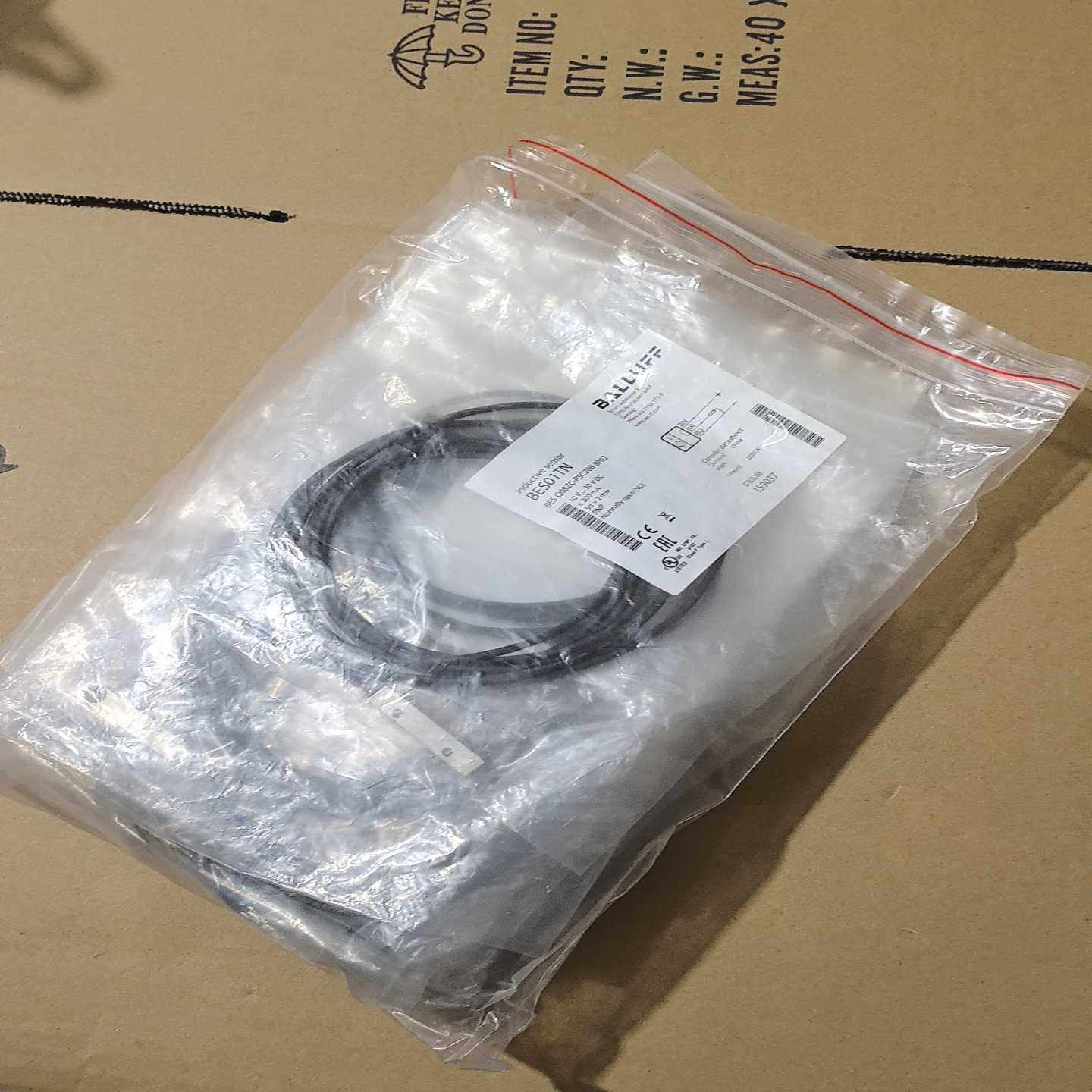 议价全新原装BES01TN巴鲁夫BES Q08ZC-PSC20B