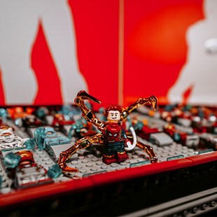 中国积木蜘蛛侠2纵横宇宙钢铁侠小人仔机甲MOC适用于乐高拼装玩具