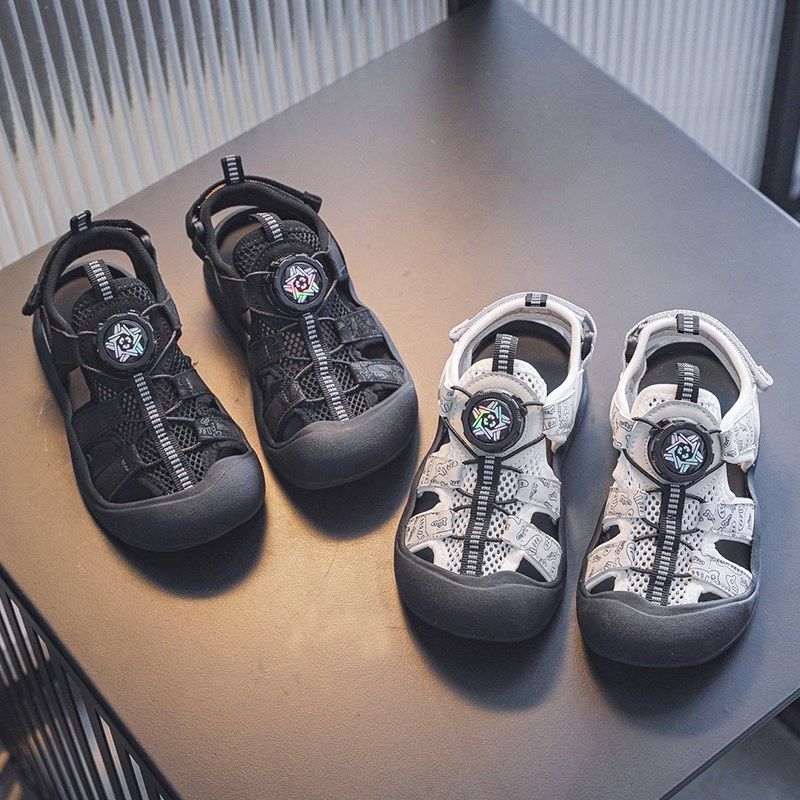 男童鞋凉鞋2025夏季新款儿童网面包头运动鞋小男孩轻便防滑沙滩鞋