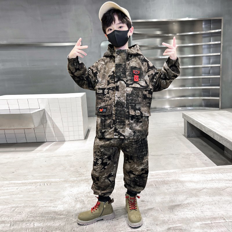 男童春秋套装2024新款潮酷洋气大儿童连帽帅气时髦秋季迷彩两件套