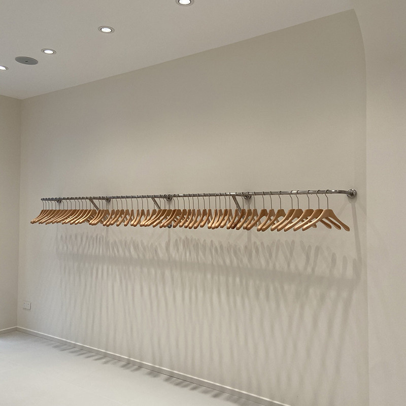不锈钢拉丝墙上壁挂服装展示架服装店网红陈列架上墙架挂衣杆