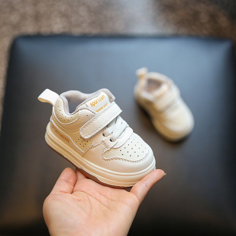 男女宝宝学步鞋软底春秋新款防滑透气婴幼儿鞋小童轻便板鞋运动鞋