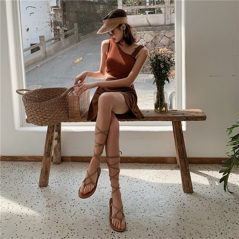 新款爆款裙式连体泳衣女保守带钢托聚拢小胸显瘦遮肚学生温泉泳装