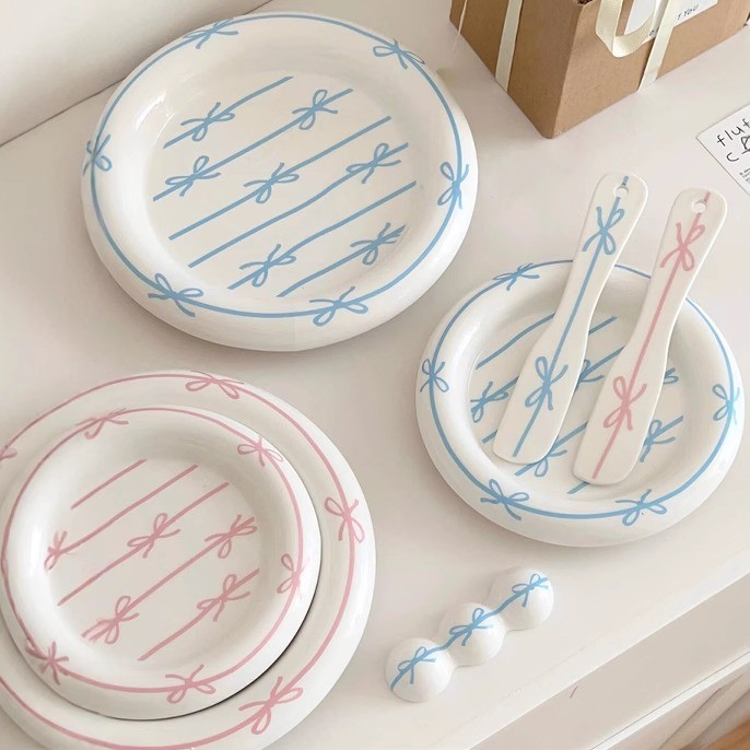 ins可爱韩式复古小众少女蝴蝶结餐盘陶瓷甜品盘子西餐家用早餐