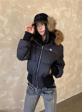 NowAndHere冬季短款可拆卸毛领连帽羽绒服收腰显瘦高级感棉服外套