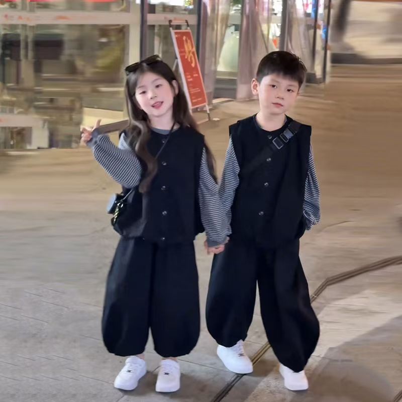 儿童春秋季时尚百搭衣服男女童条纹长袖韩版卫衣裤马甲套装三件套
