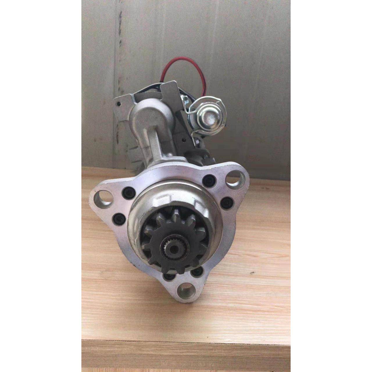 山推SD22/SD23推土机起动机马达康明斯NT855起动机3103914起动机