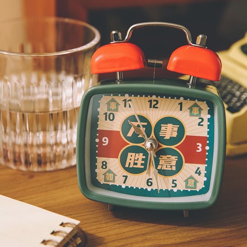 杂啊未来期创意复古台式床头闹钟学生专用强力叫醒床夜光时钟