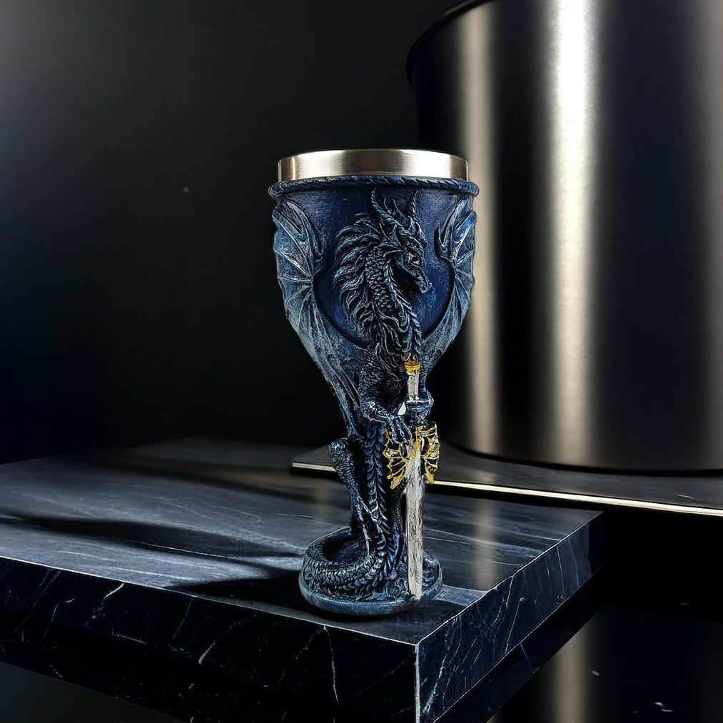 直销跨境欧洲翼龙龙剑脚杯3D立体个性趣味创意摆件树脂酒吧红酒杯