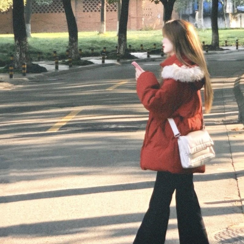 300斤特大码女装红色连帽韩系棉服女胖mm高级感可爱减龄加厚外套