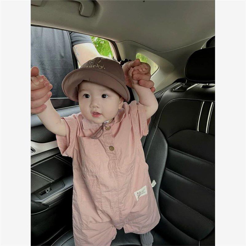 ins婴孩男宝宝粉色工装风外出服202H5夏季韩版帅气连身衣爬服潮夏