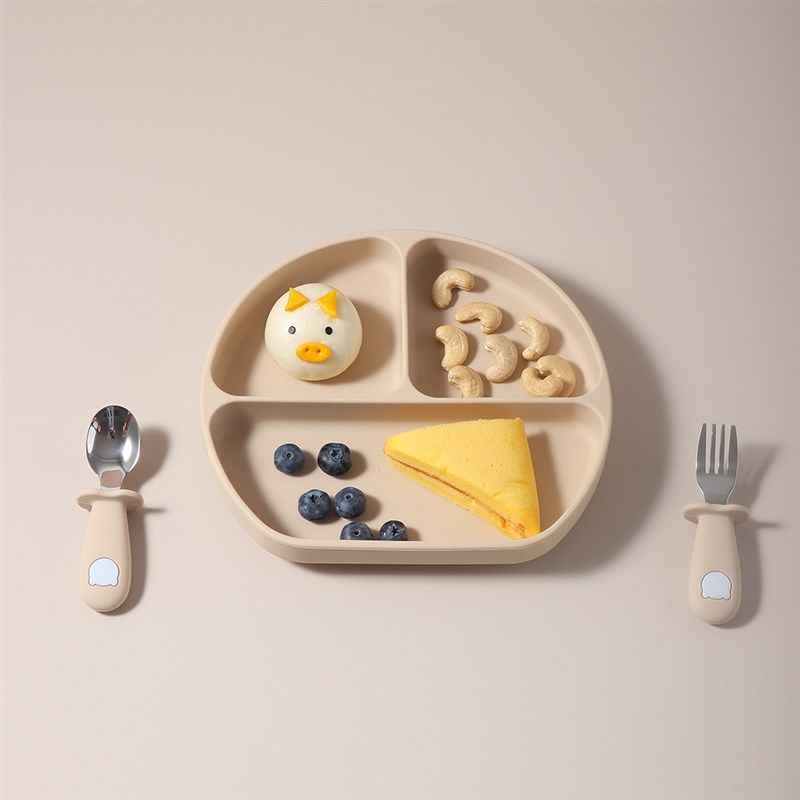 婴幼儿铂金级硅胶餐盘宝宝三格吸盘分隔防摔餐具学吃饭训练5个月