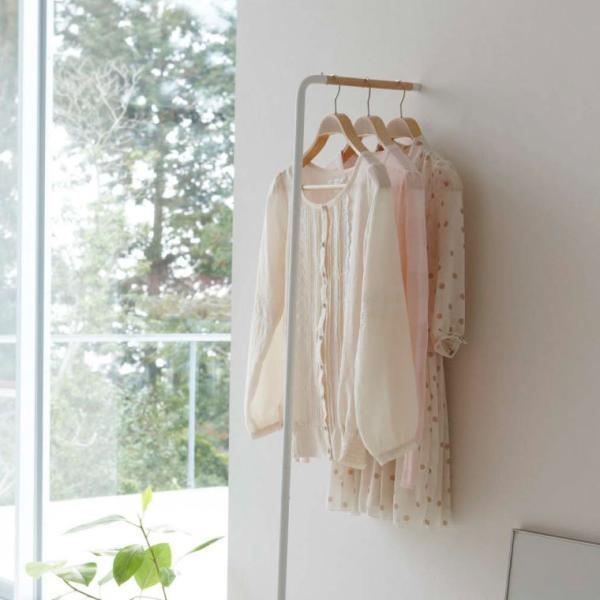 日本山崎实业yamazaki衣帽收纳架极简落地毛巾挂晾衣杆靠墙展示架