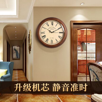 客厅欧式高端挂钟2024新款轻奢高级感复古美式餐厅艺术时钟表挂墙