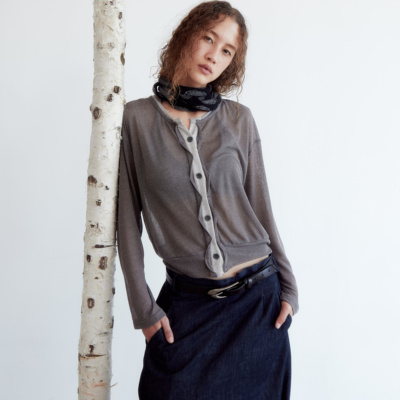 nullnone灰色轻薄纽扣开衫