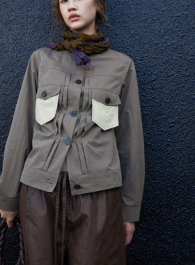 null none 25FW 军绿拼接口袋 短款衬衫夹克