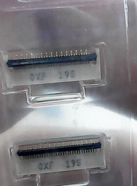 FF12-32A-R11A 32位0.3mm间距 后锁式 0.15mm排线厚 上下接 0.9mm