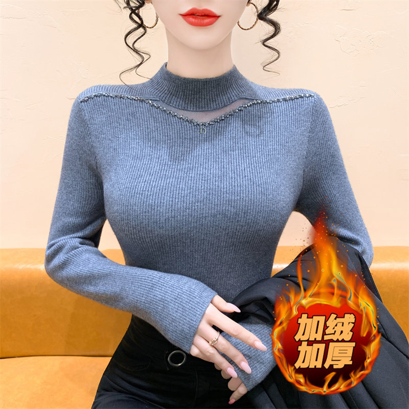 时尚钉珠加绒加厚半高领针织打底衫女秋冬新款宽松毛衣内搭上衣服