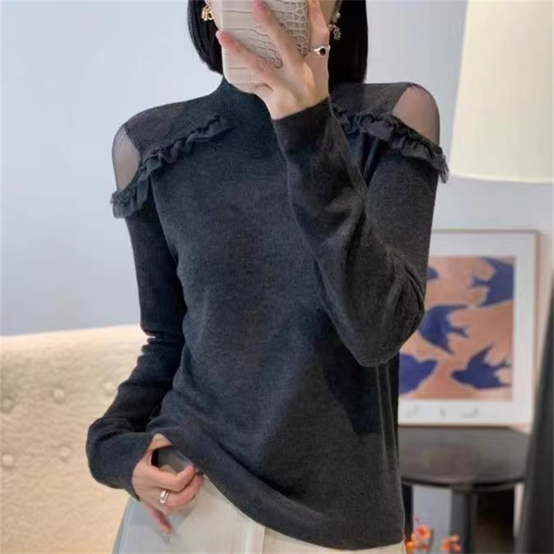 蕾丝拼接半高领针织毛衣打底衫女