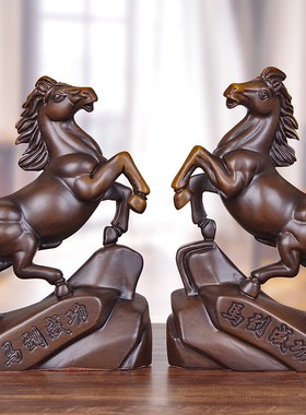 实木雕马到成功招财马摆件办公室老板桌酒柜装饰公司乔迁开