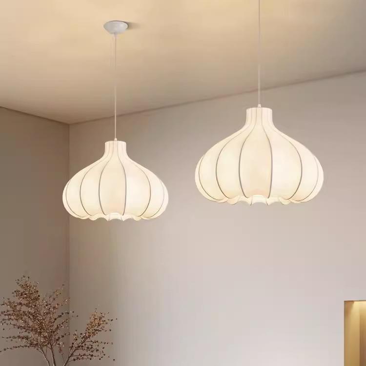 蚕丝吊灯中古侘寂风卧室床头灯房间法式奶油风书房餐厅简约