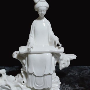 古典仕女琴棋书画摆件陶瓷工艺品样板房酒柜装饰品手绘青花瓷美女