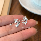 素泊集s999纯银三朵花耳钉女小众设计耳环高级螺丝耳饰睡觉不用摘