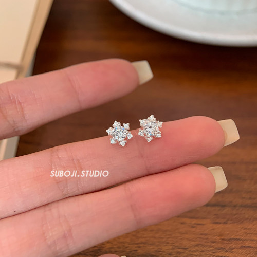 素泊集「四爪雪花」耳钉纯银999