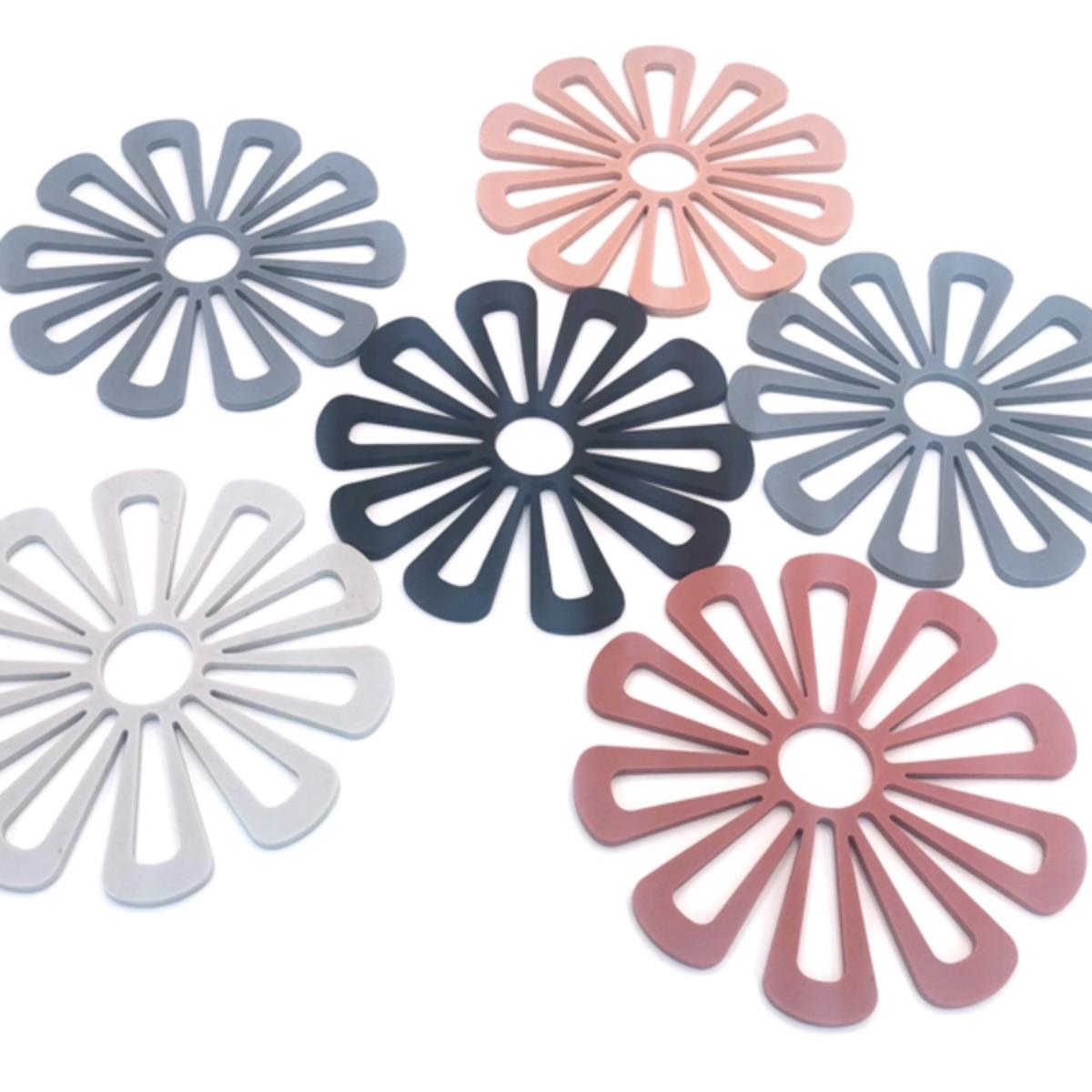 创意塑胶杯垫隔热垫餐桌防烫垫厨房家用桌面防滑餐垫碟子垫碗垫厚