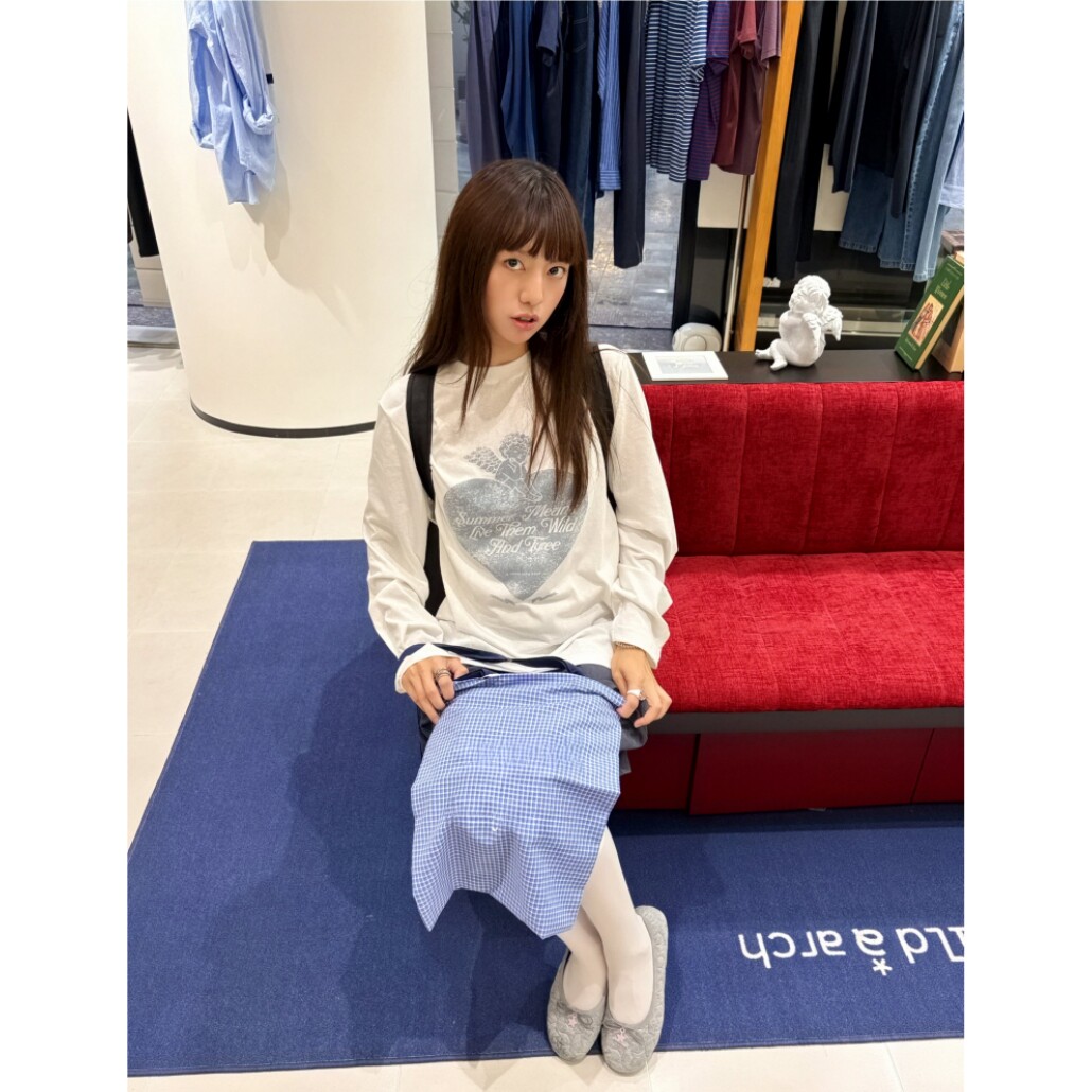 顽季果 干净初恋感OOTD~做旧爱心丘比特印花防晒罩衫长袖女T恤夏
