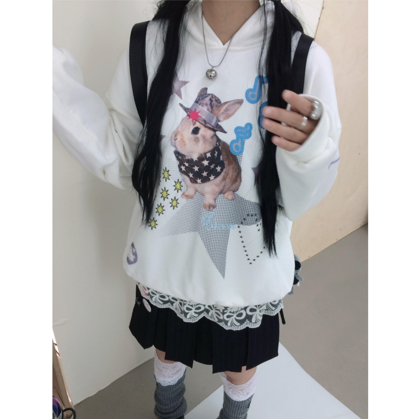 日系轻亚风星星小兔印花连帽卫衣