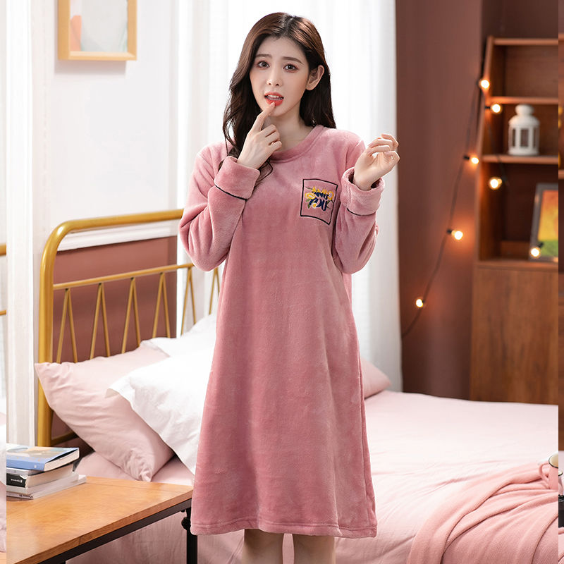 睡衣女秋冬季法兰绒连裙加