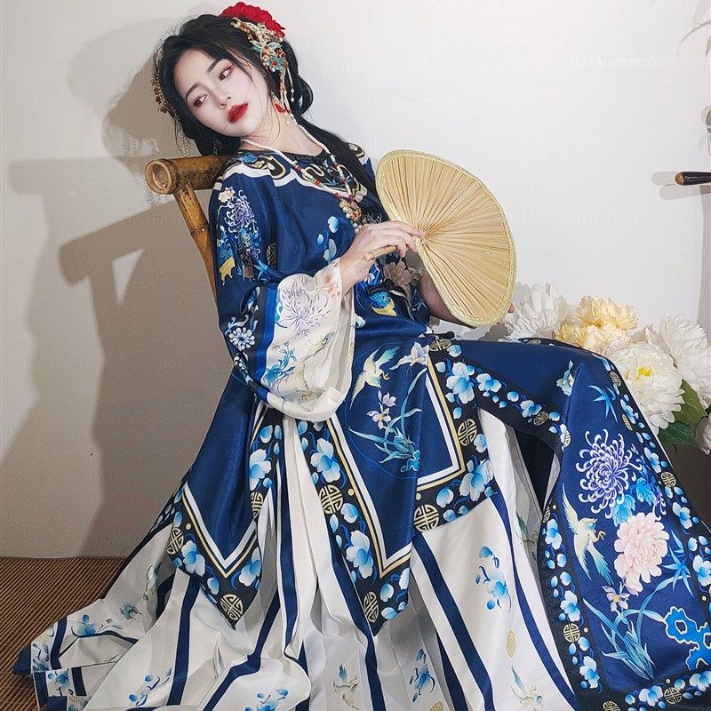 芸依阁【繁花】清汉女复原对襟圆领古董民族服装重工印花马面秋款,女装/女士精品,汉服半身裙,淘宝优惠券,粉丝福利购,淘宝优惠卷