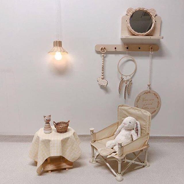 ins风韩版简约风桦木板挂衣钩玄关实木衣帽架儿童房装饰拍照道具